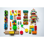Розвиваючі іграшки – особливості, види, вплив на розвиток дитини та безпека