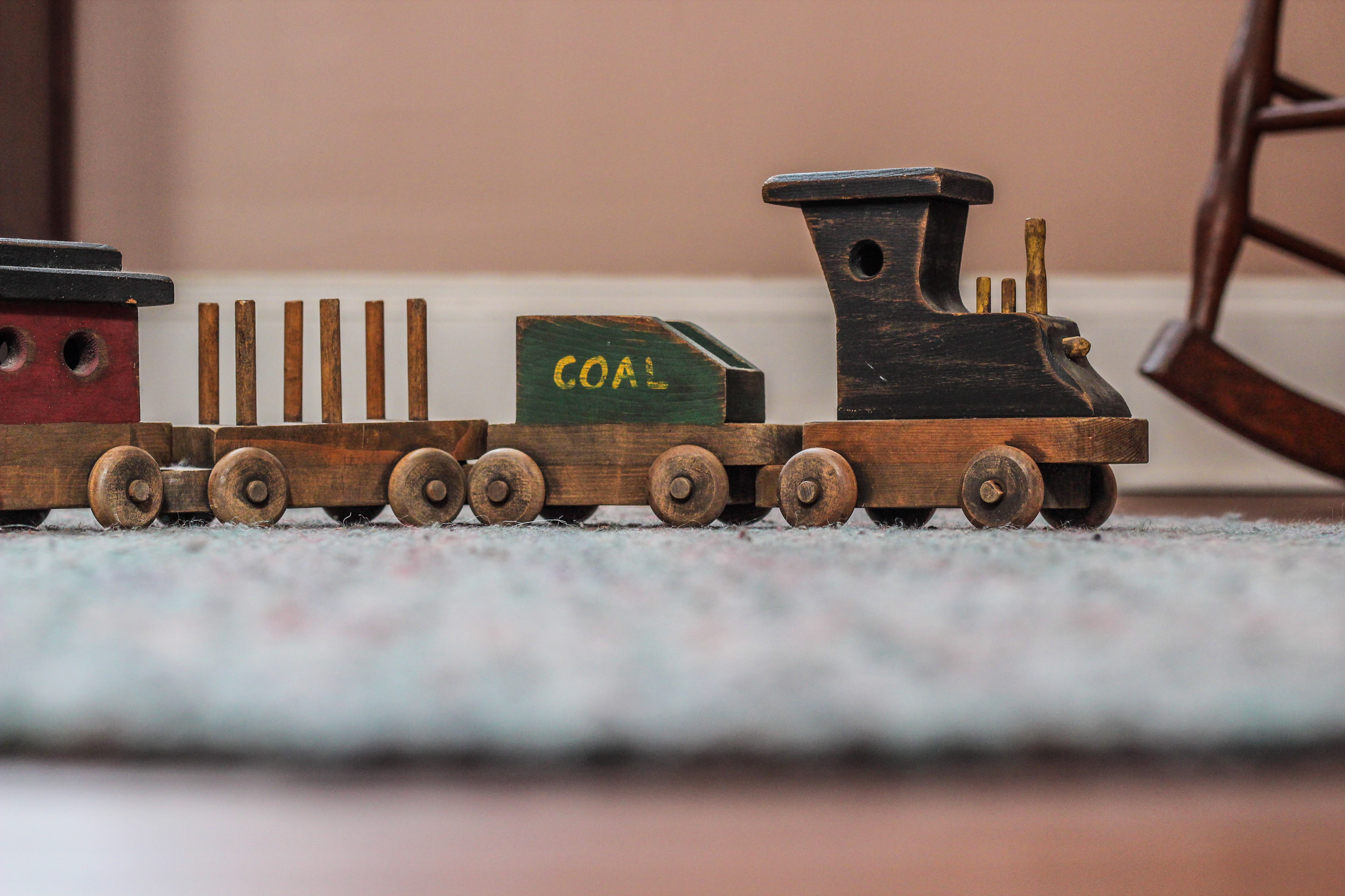 дерев'яний потяг